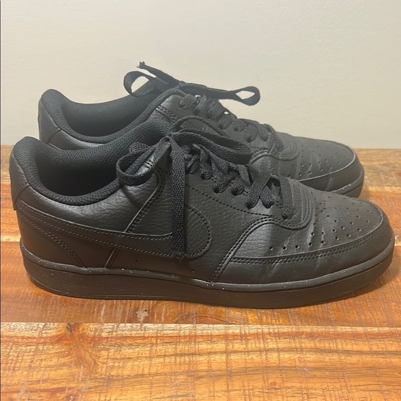 Nike COURT VISION LOW Men’s Sneakers, Size 7 - Picture 1 of 7